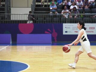 Natsumi Uchida on the court.